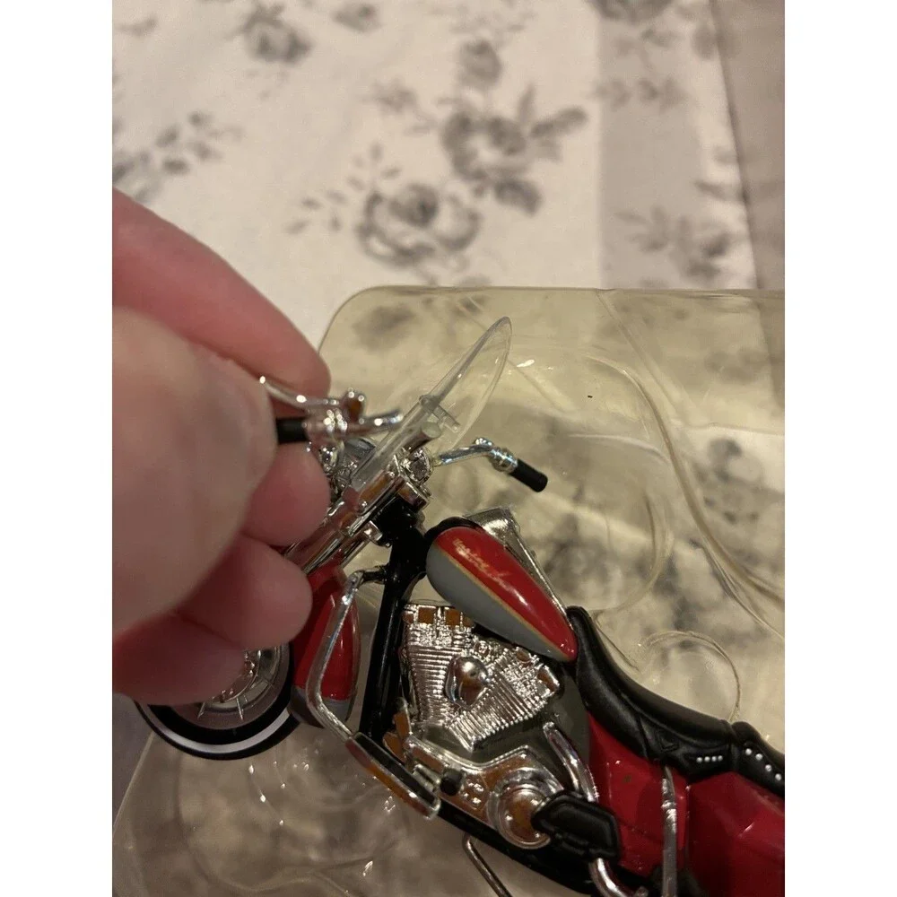 Hallmark Keepsake Ornament 94 FLHR Road King Harley Davidson Motorcycle See Pics